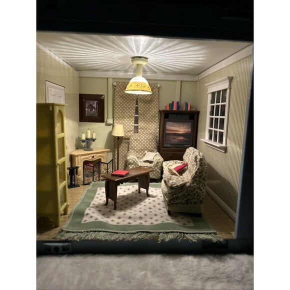 Laura Ashley Jazwares Room by Room Dollhouse Living Room Spare Curtains 10" Cube - Picture 2 of 16